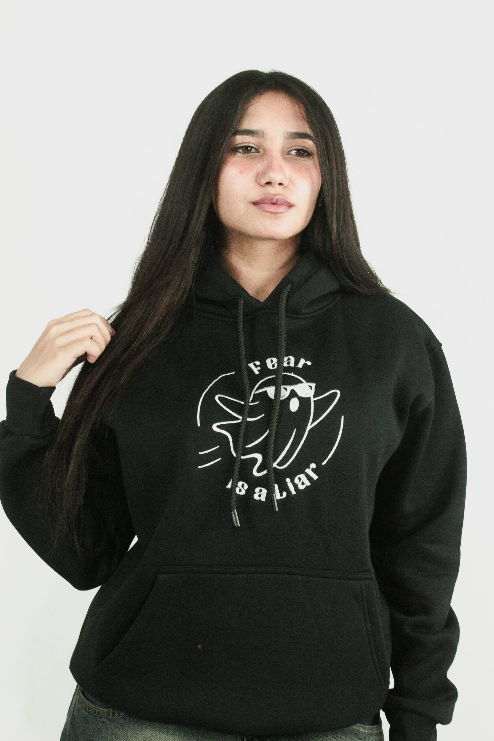 Fear is a liar Hoodie black - Image 5